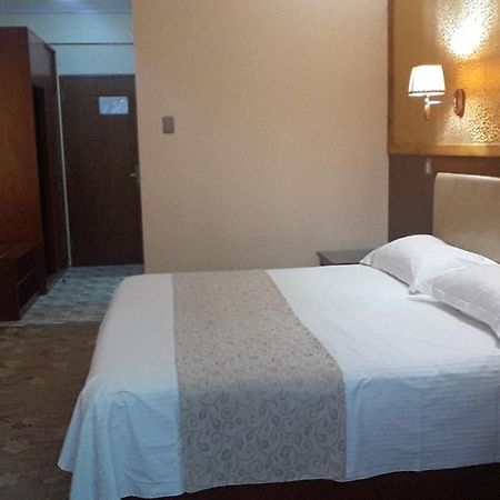 Hotel Pekin Икике Экстерьер фото