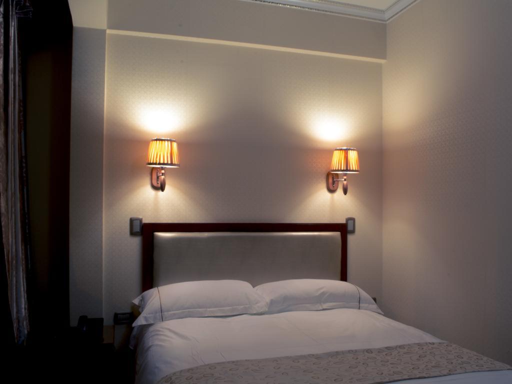 Hotel Pekin Икике Экстерьер фото