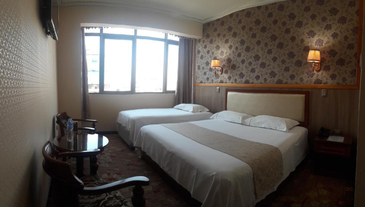 Hotel Pekin Икике Экстерьер фото