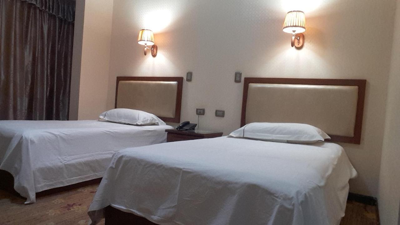 Hotel Pekin Икике Экстерьер фото