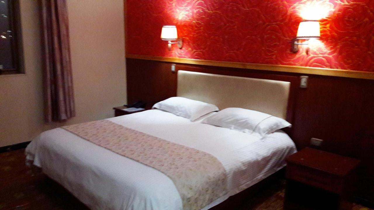 Hotel Pekin Икике Экстерьер фото